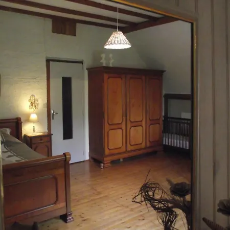 Spacieuses Du Gres Rouge Privat bolig